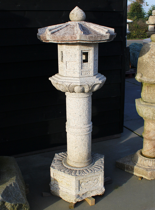 Yunoki Gata Ishidoro, Japanese Stone Lantern - YO01010604