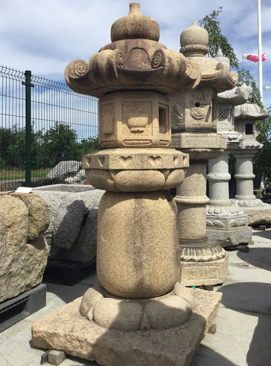 Zendō-ji Gata Ishidōrō, Japanese Stone Lantern - YO01010230