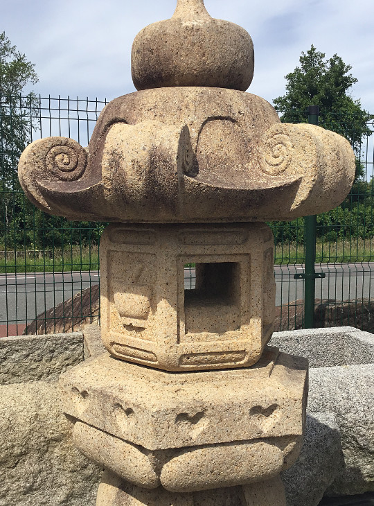 Zendo-ji Gata Ishidoro, Japanese Stone Lantern - YO01010230