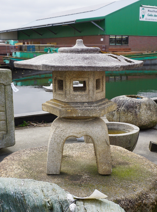 Kodai Yukimi Gata Ishidoro, Japanse Stenen Lantaarn - YO01010545