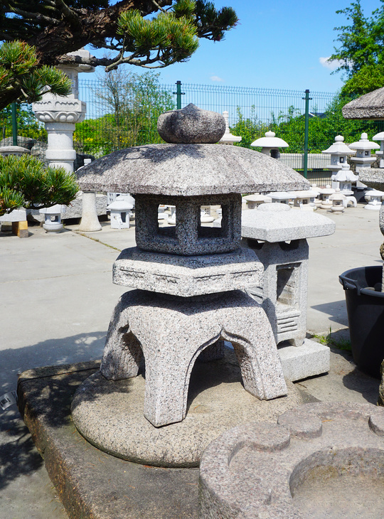 Kodai Yukimi Gata Ishidoro, Japanse Stenen Lantaarn - YO01010552