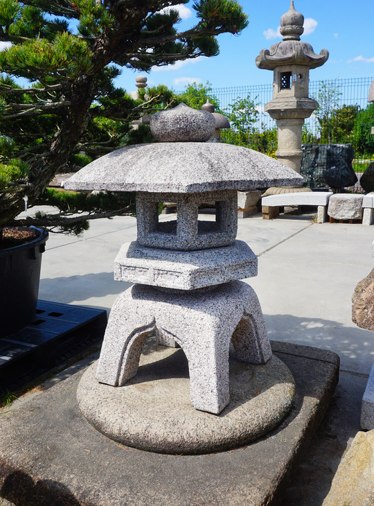 Kodai Yukimi Gata Ishidoro, Japanse Stenen Lantaarn - YO01010552