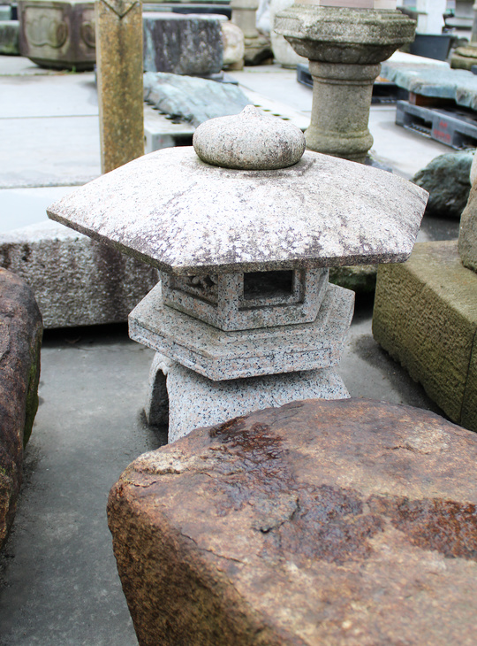 Kodai Yukimi Gata Ishidoro, Japanse Stenen Lantaarn - YO01010582