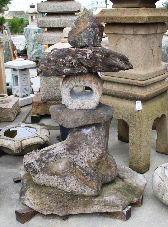 Kuroboku Yamadoro, Japanse Stenen Lantaarn - YO01010576