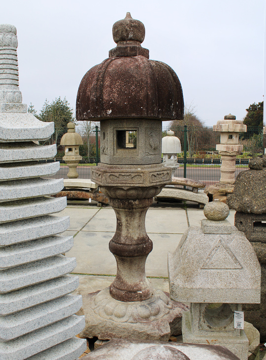 Nuresagi Gata Ishidoro, Japanse Stenen Lantaarn - YO01010564