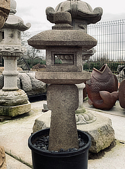 Koop Oribe Gata Ishidōrō, Japanse Stenen Lantaarn te koop - YO01010192