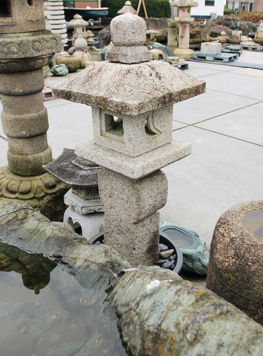 Oribe Gata Ishidoro, Japanse Stenen Lantaarn - YO01010568