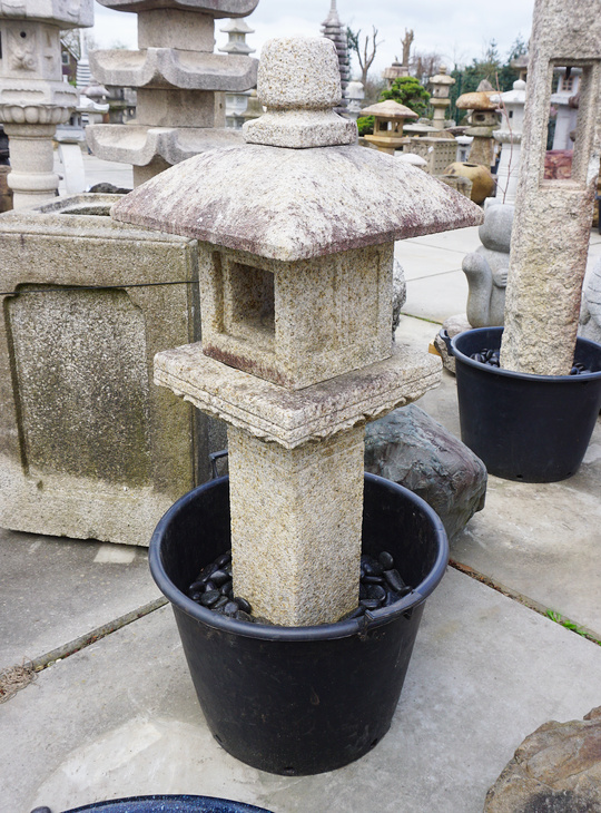 Shikaku Ikekomi Ishidoro, Japanse Stenen Lantaarn - YO01010544