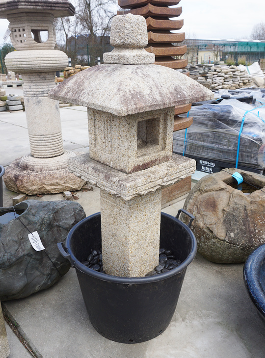 Shikaku Ikekomi Ishidoro, Japanse Stenen Lantaarn - YO01010544