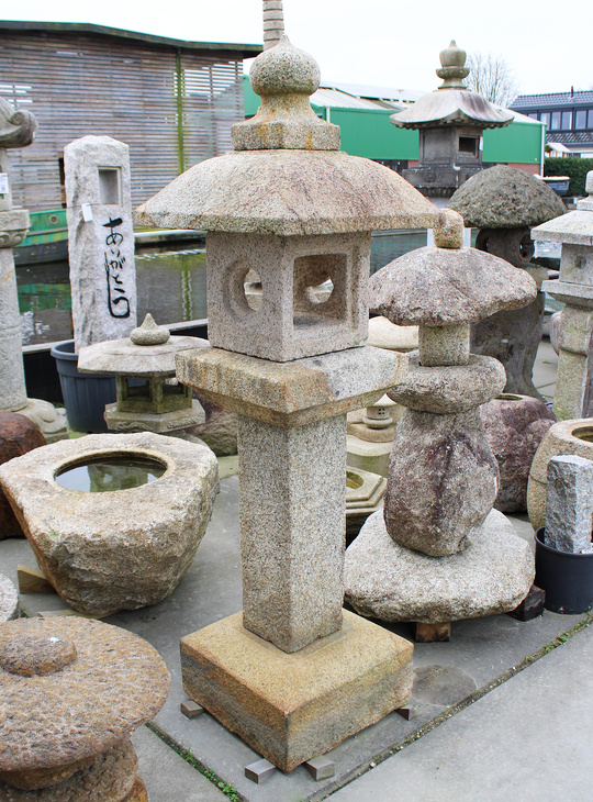 Shikaku Ishidoro, Japanse Stenen Lantaarn - YO01010602