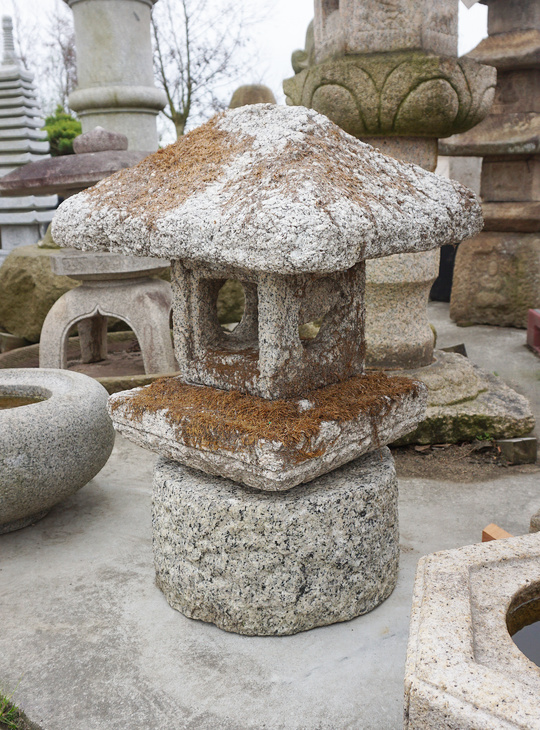 Shirakawa Yamadoro, Japanse Stenen Lantaarn - YO01010533