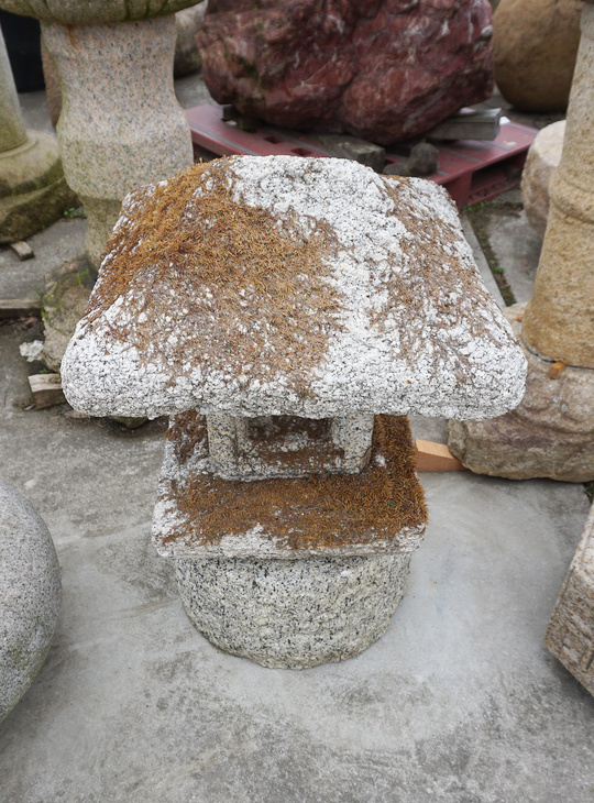 Shirakawa Yamadoro, Japanse Stenen Lantaarn - YO01010533