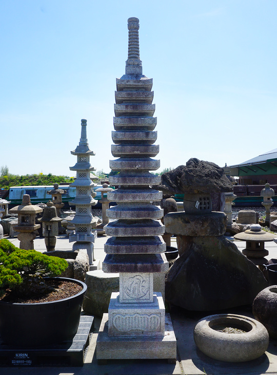 Jusanju Sekito, Japanese Stone Pagoda - YO02010032