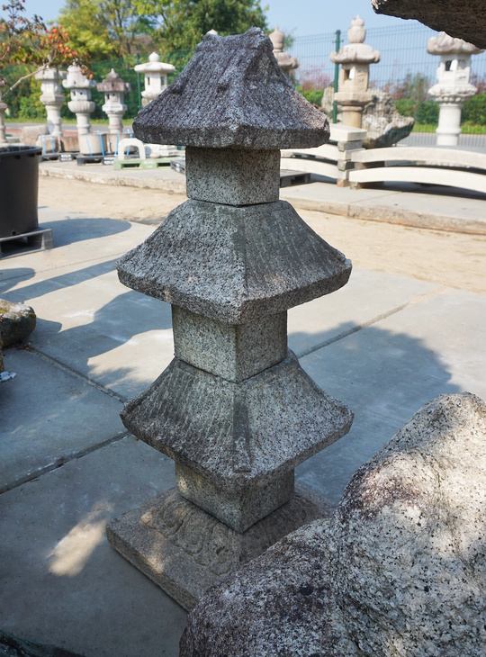 Sanju Sekito, Japanese Stone Pagoda - YO02010023