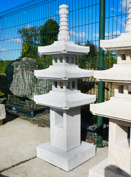 Buy Sanju Sekito, Stone Garden Pagoda for sale - YO02020006