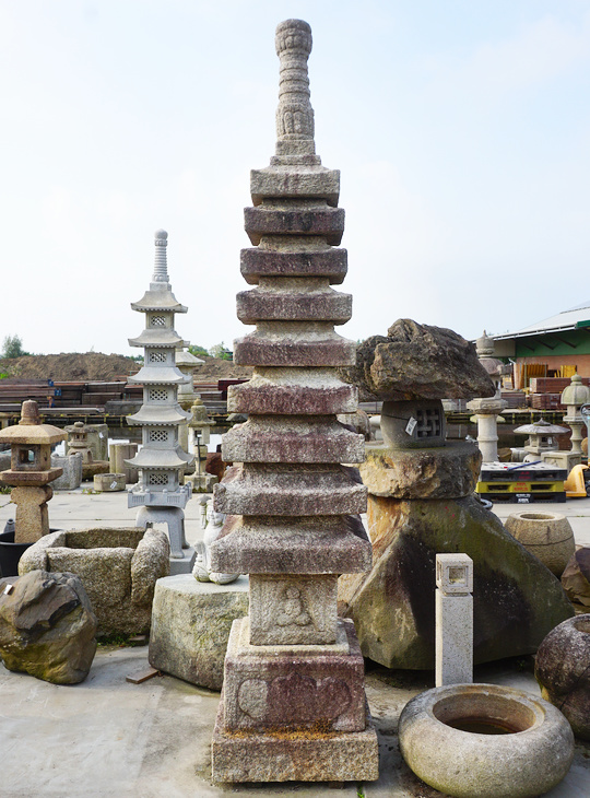 Shihobutsu Kyuju Sekito, Japanese Stone Pagoda - YO02010017