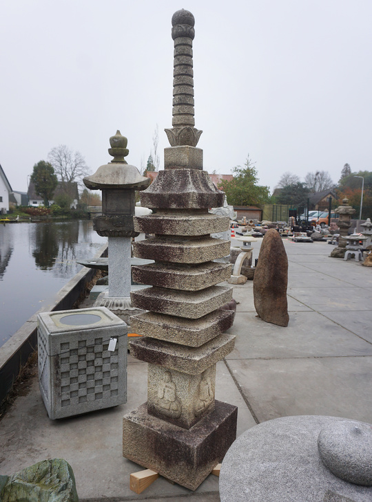 Shihobutsu Nanaju Sekito, Japanese Stone Pagoda - YO02010024