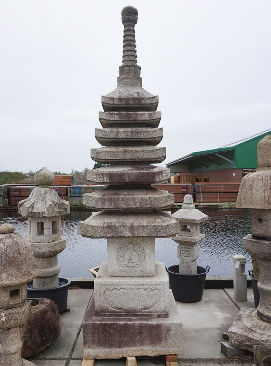 Shihobutsu Nanaju Sekito, Japanese Stone Pagoda - YO02010027