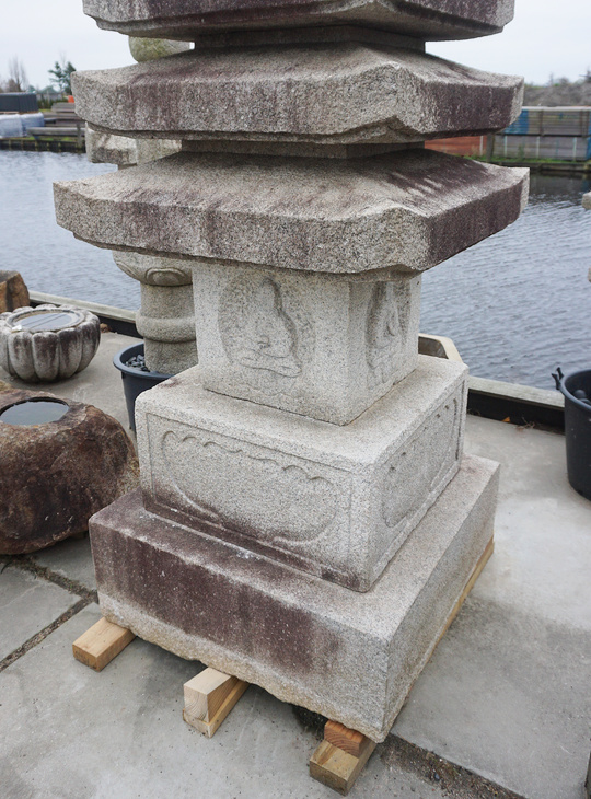 Shihobutsu Nanaju Sekito, Japanese Stone Pagoda - YO02010027