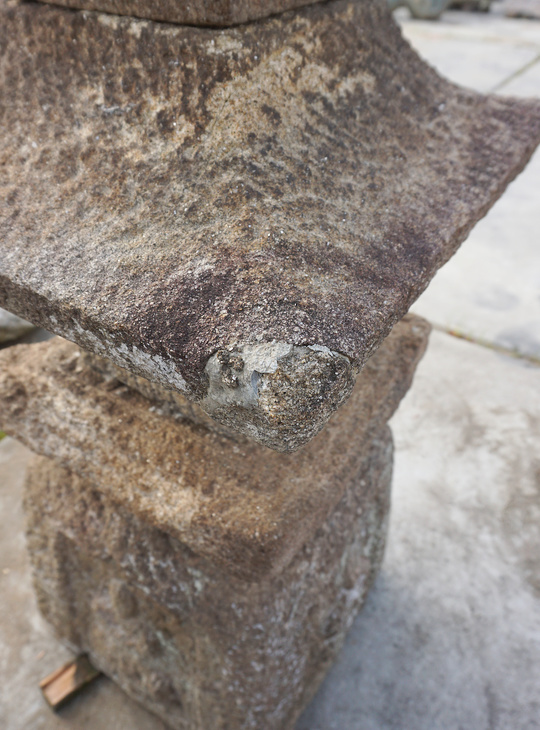 Shihobutsu Sanju Sekito, Japanese Stone Pagoda - YO02010016