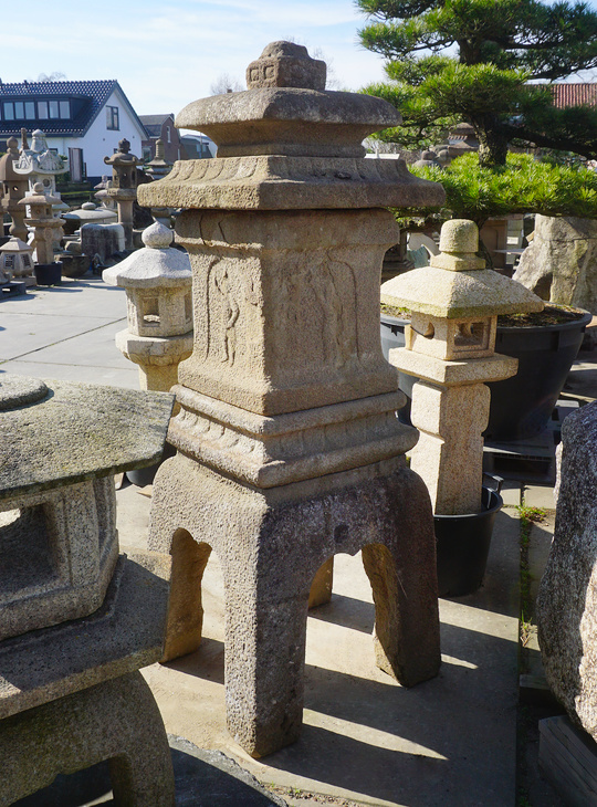 Koop Hokyointo, Japanse Stenen Pagode te koop - YO02010033