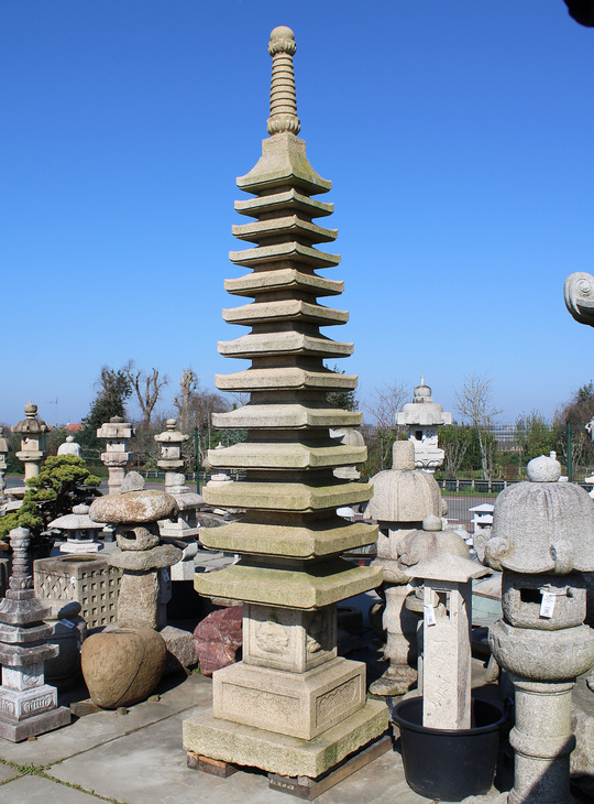 Jusanju Sekito, Japanse Stenen Pagode - YO02010035