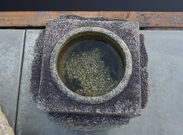 Hashira Chozubachi, Japanse Tsukubai Water Basin - YO03010122