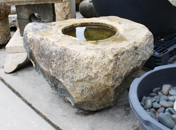 Hirukawa Shizen-seki Chozubachi, Japanese Tsukubai Water Basin - YO03010375