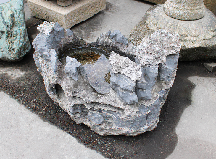 Ibigawa Shizen-seki Chozubachi, Japanese Tsukubai Water Basin - YO03010377