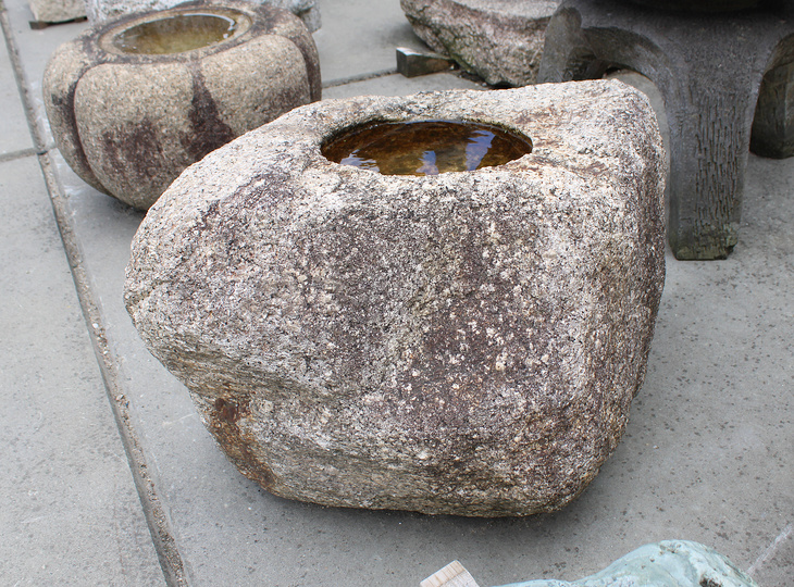 Komono Shizen-seki Chozubachi, Japanese Tsukubai Water Basin - YO03010392