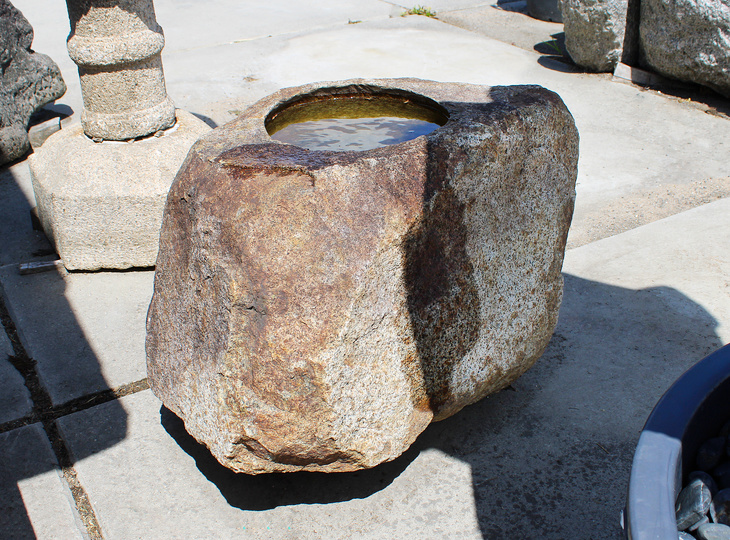 Kurama Shizen-seki Chozubachi, Japanese Tsukubai Water Basin - YO03010344