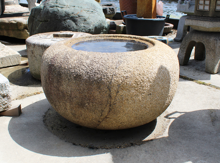 Buy Tetsubachi Chozubachi, Japanese Tsukubai Water Basin for sale - YO03010347