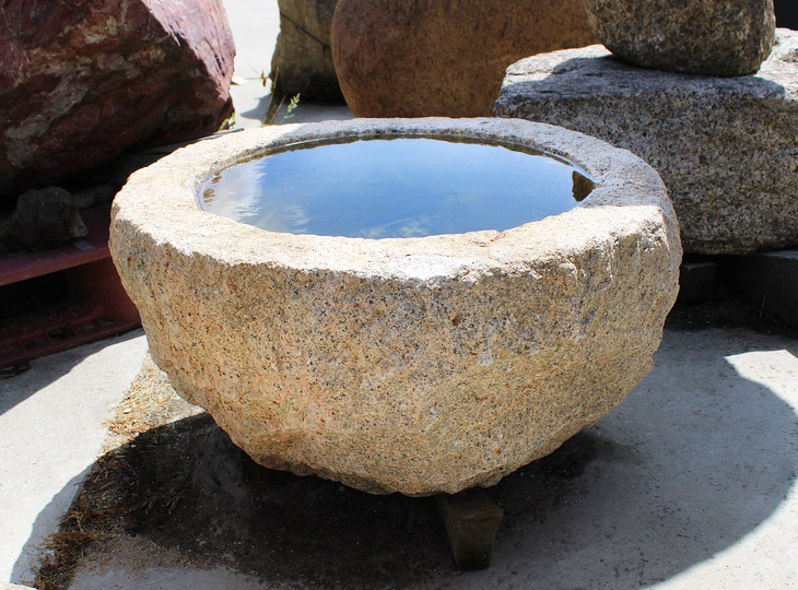Buy Tetsubachi Chozubachi, Japanese Tsukubai Water Basin for sale - YO03010359