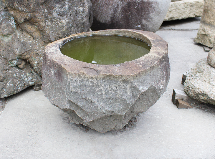 Kimachi Shizen-seki Chozubachi, Japanse Tsukubai Waterornament - YO03010380