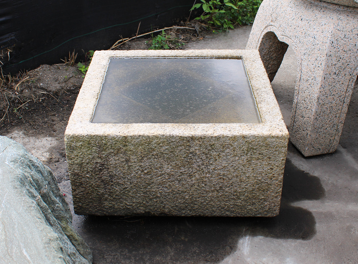 Masugata Chozubachi, Japanse Tsukubai Waterornament - YO03010403