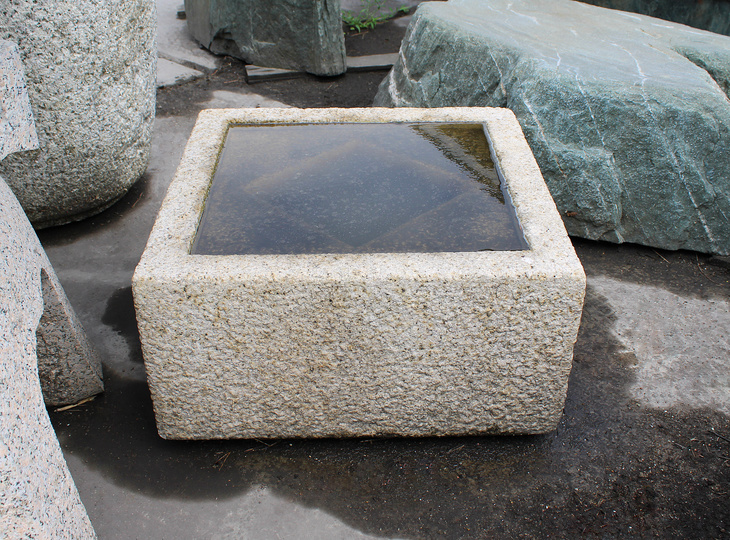 Masugata Chozubachi, Japanse Tsukubai Waterornament - YO03010403
