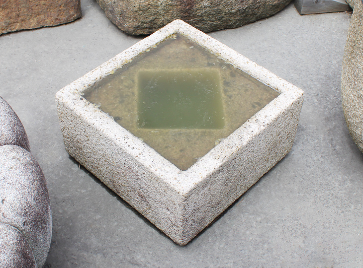 Masugata Chozubachi, Japanse Tsukubai Waterornament - YO03010407