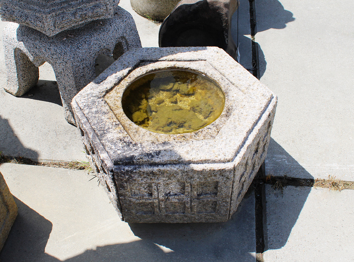 Rokkakukei Chozubachi, Japanse Tsukubai Waterornament - YO03010336
