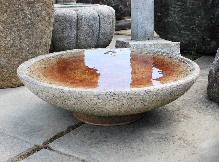 Koop Sakazuki Chozubachi, Japanse Tsukubai Waterornament te koop - YO03010341