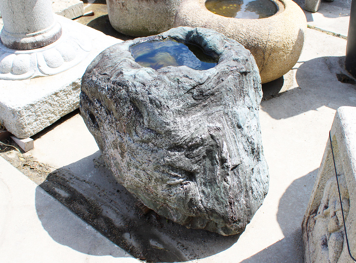 Shikoku Chozubachi, Japanse Tsukubai Waterornament - YO03010346