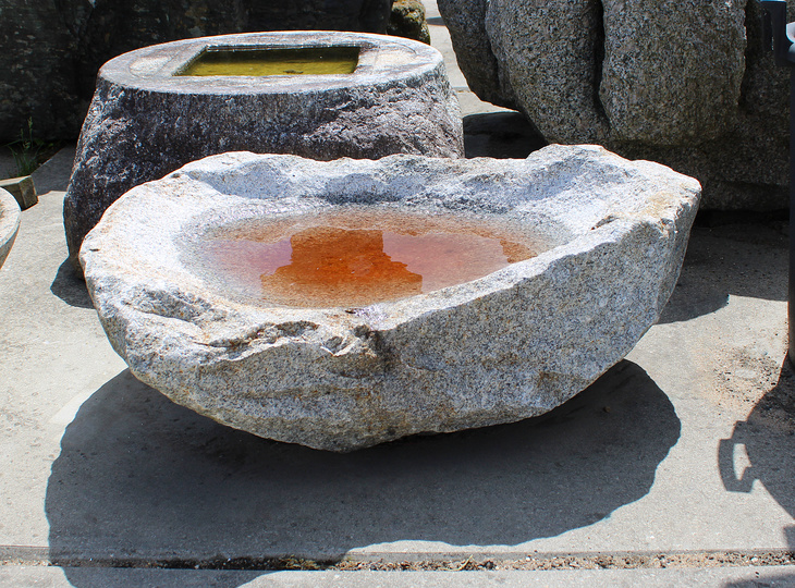 Tennenzubachi Chozubachi, Japanse Tsukubai Waterornament - YO03010339