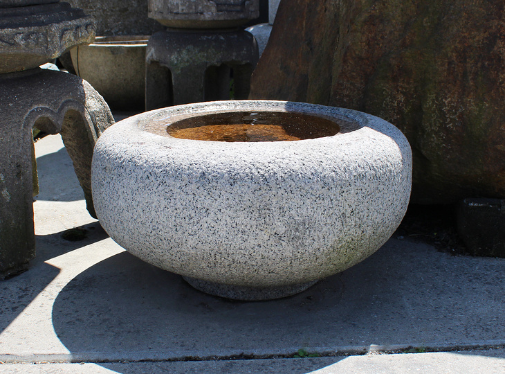 Koop Tetsubachi Chozubachi, Japanse Tsukubai Waterornament te koop - YO03010355