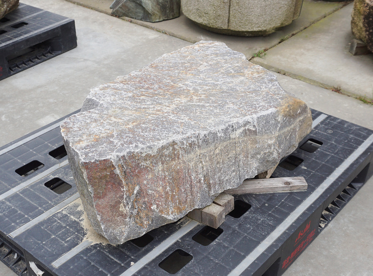 Buy Ibigawa Kutsunugi-ishi, Japanese Stepping Stone for sale - YO05010135