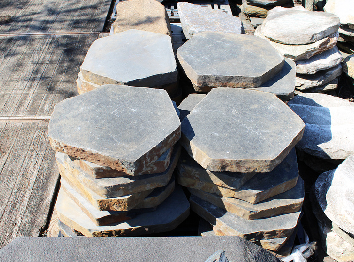 Ibiguro Tobi-ishi, Japanese Stepping Stones - YO05010174