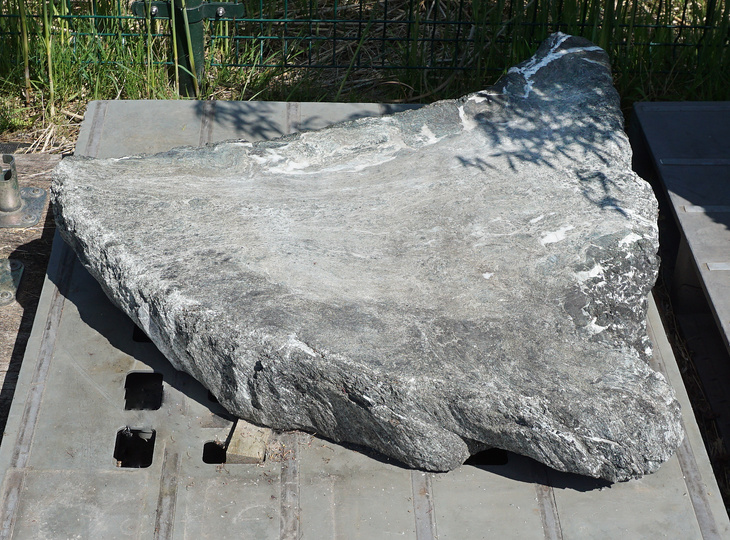 Kutsunugi-ishi, Japanese Stepping Stone - YO05010062