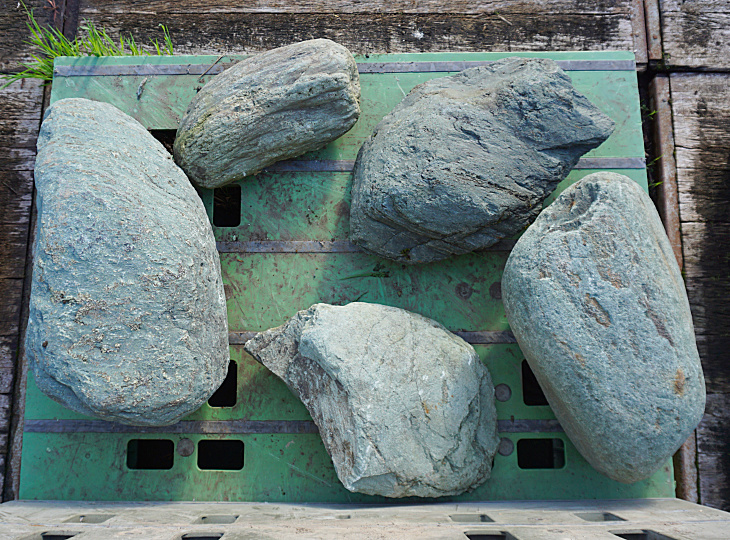 Set Shikoku Tobi-ishi, Japanese Stepping Stones - YO05010076