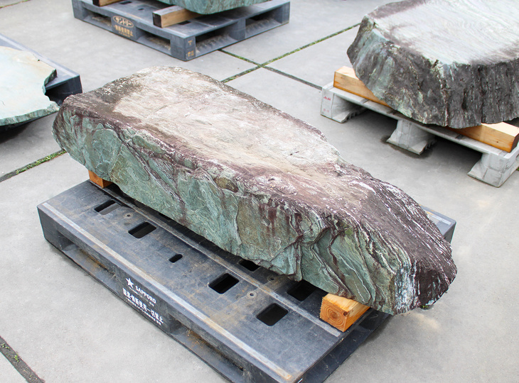 Shikoku Kutsunugi-ishi, Japanse Stapsteen - YO05010156