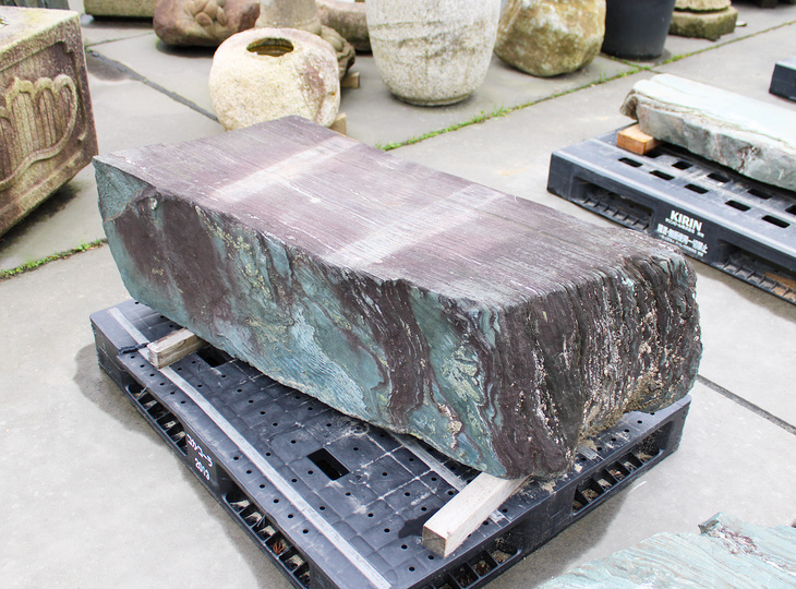 Shikoku Kutsunugi-ishi, Japanse Stapsteen - YO05010160