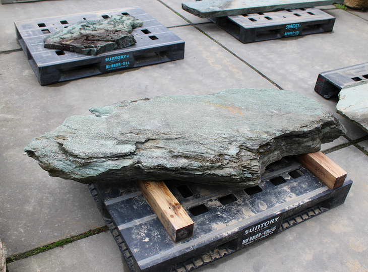 Shikoku Kutsunugi-ishi, Japanse Stapsteen - YO05010164