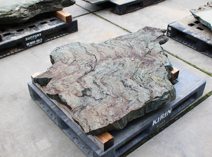 Shikoku Kutsunugi-ishi, Japanse Stapsteen - YO05010166